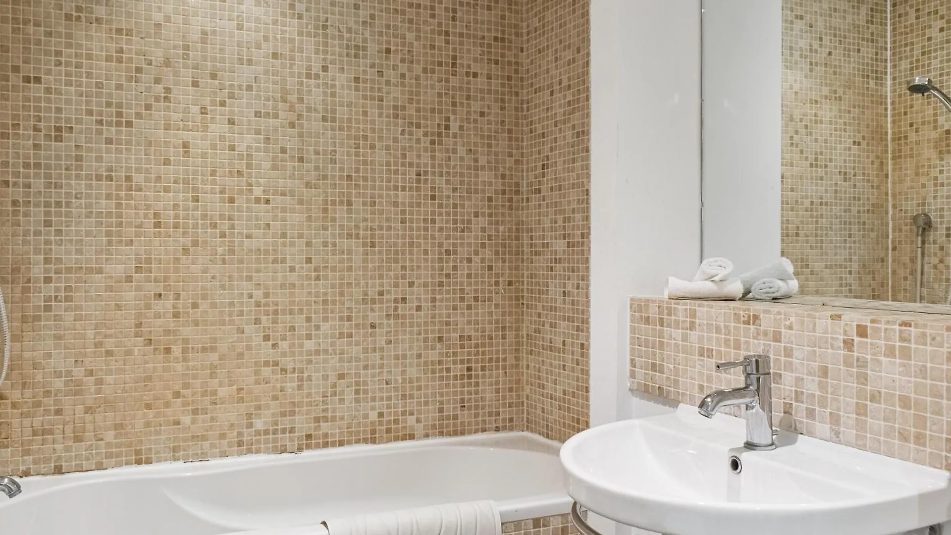 1 Easby Hall سكرابورو بيت للعطل